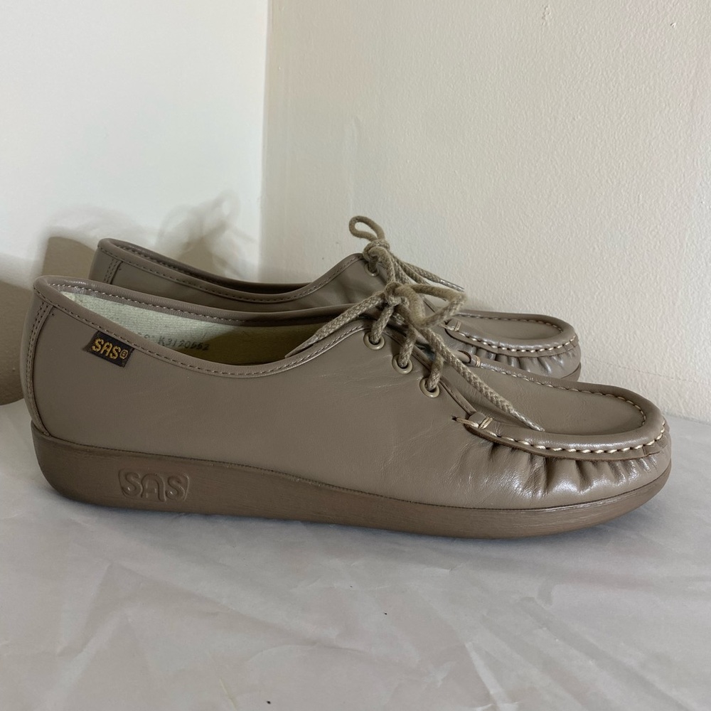 SAS Siesta Lace-Up women's size 10.5 slim mocha taupe comfort shoes leather